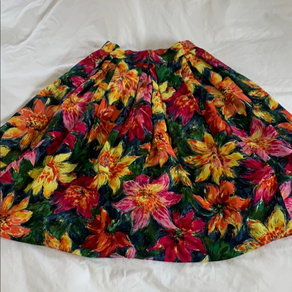 Vintage designer Floral Women's Skirt